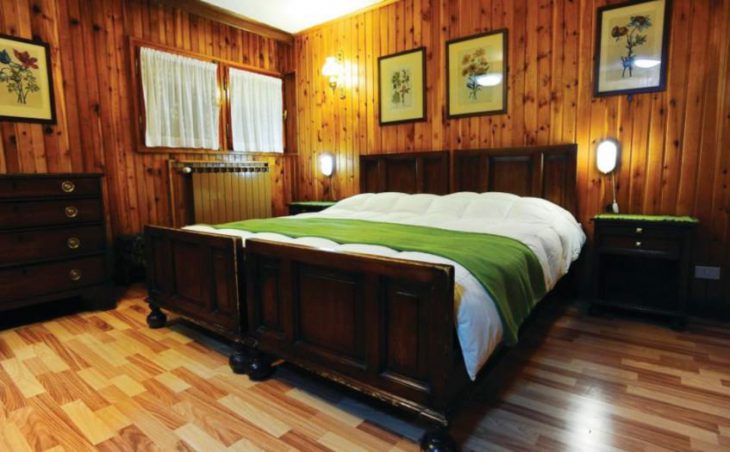 Hotel Des Guides, Cervinia, Double Bedroom